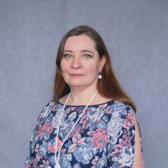Парашутина Елена